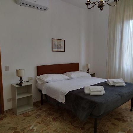 Olimpia Rooms Пиза Экстерьер фото